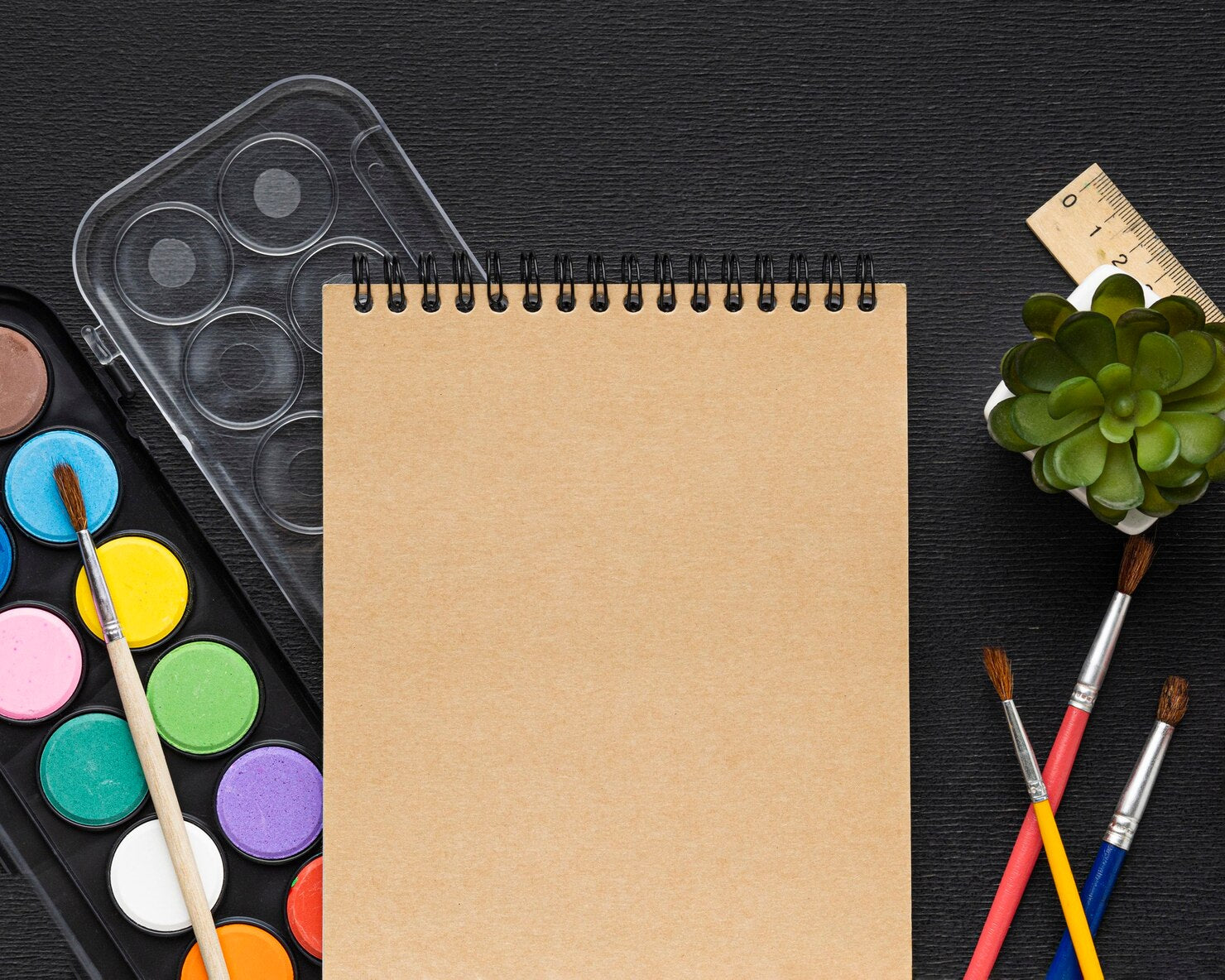 The Artist's Canvas: A Guide to Choosing the Perfect Drawing Pad